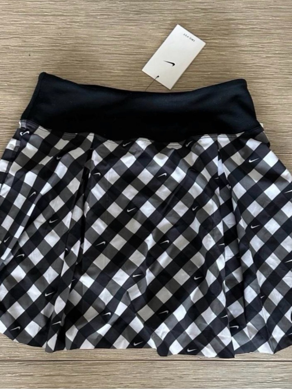 Nike Black & White Gingham Skater Skirt size S New